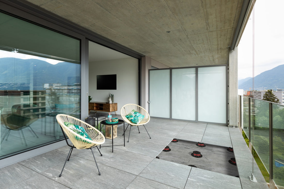 Où puis-je me magasiner les plots réglables bois ou dalle YEED®?