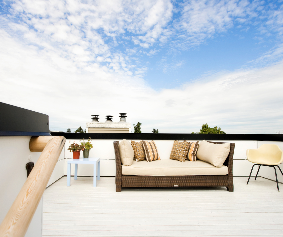 Le toit terrasse pour profiter du beau temps